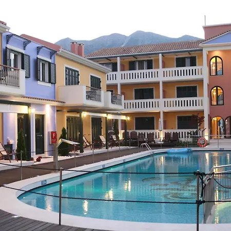 Lägenhetshotell Captain Stavros Nidhrion