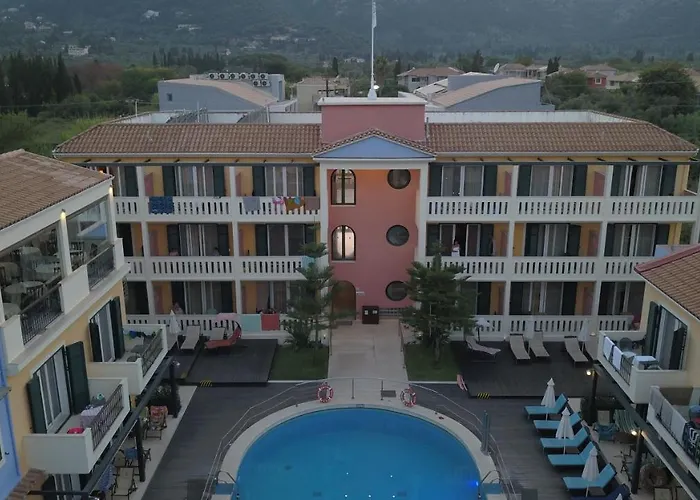 Aparthotel Captain Stavros 4*