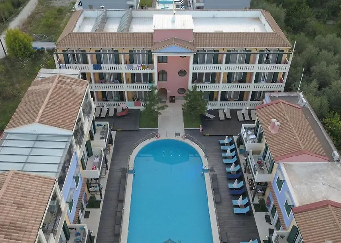 Captain Stavros Aparthotel