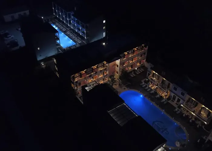 Captain Stavros Lägenhetshotell Nidhrion